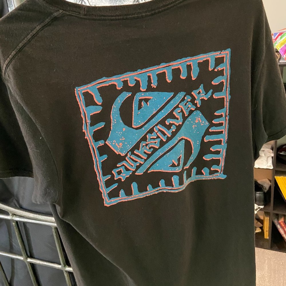 Graphic Quiksilver Tee